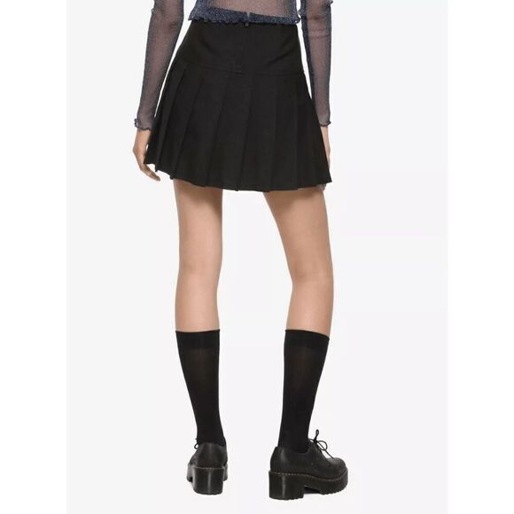 Hot Topic Royal Bones Daang Goodman Goth Punk Black Pleated Chain Skirt XL - Picture 10 of 10